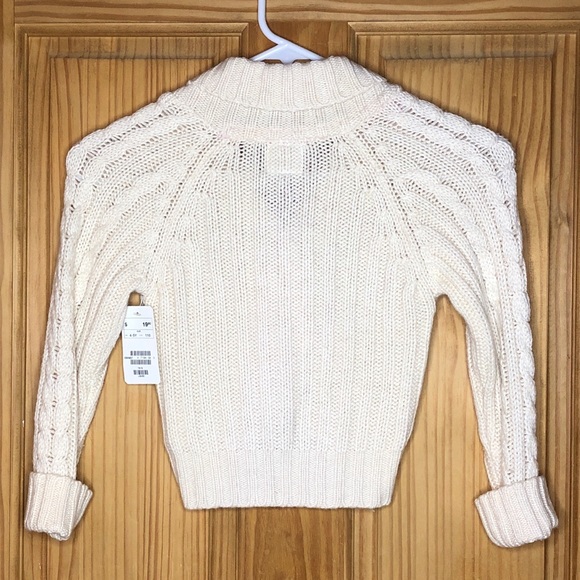 H&M Kids Crop Cable Knit Sweater (4-5y) - Picture 2 of 3